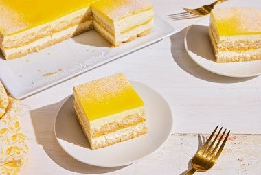 Slices of Lemon Tiramisu on plates