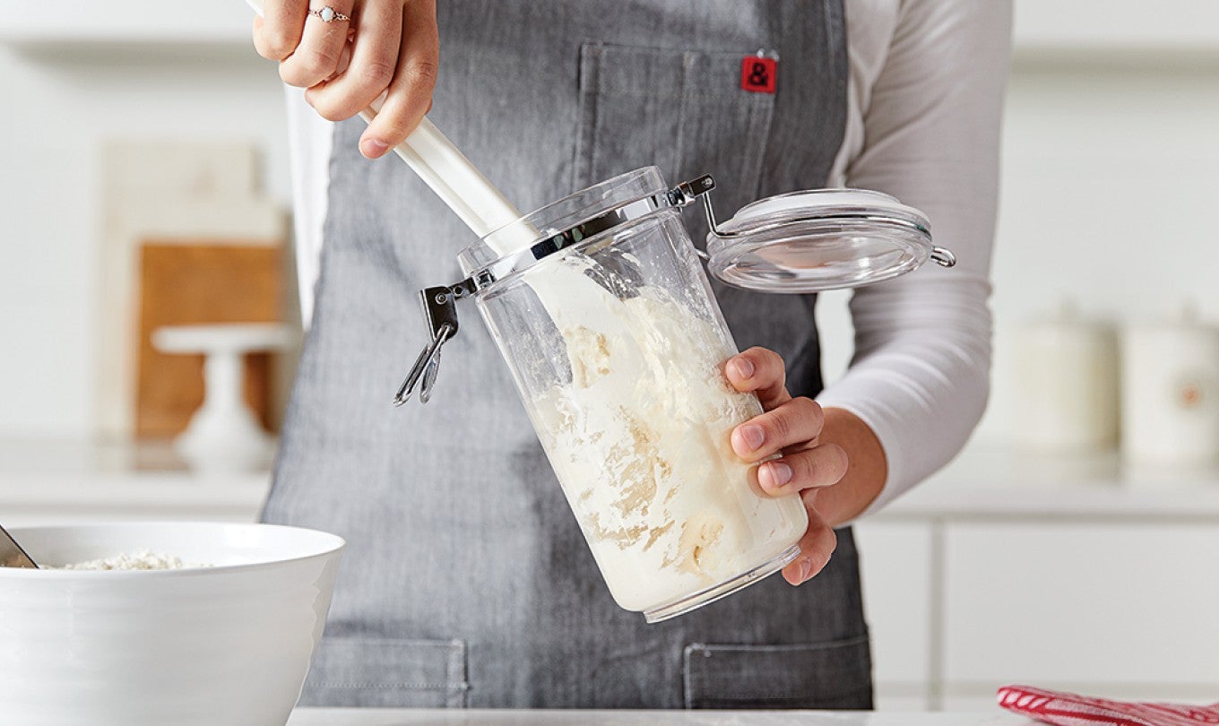 Mixing a sourdough starters